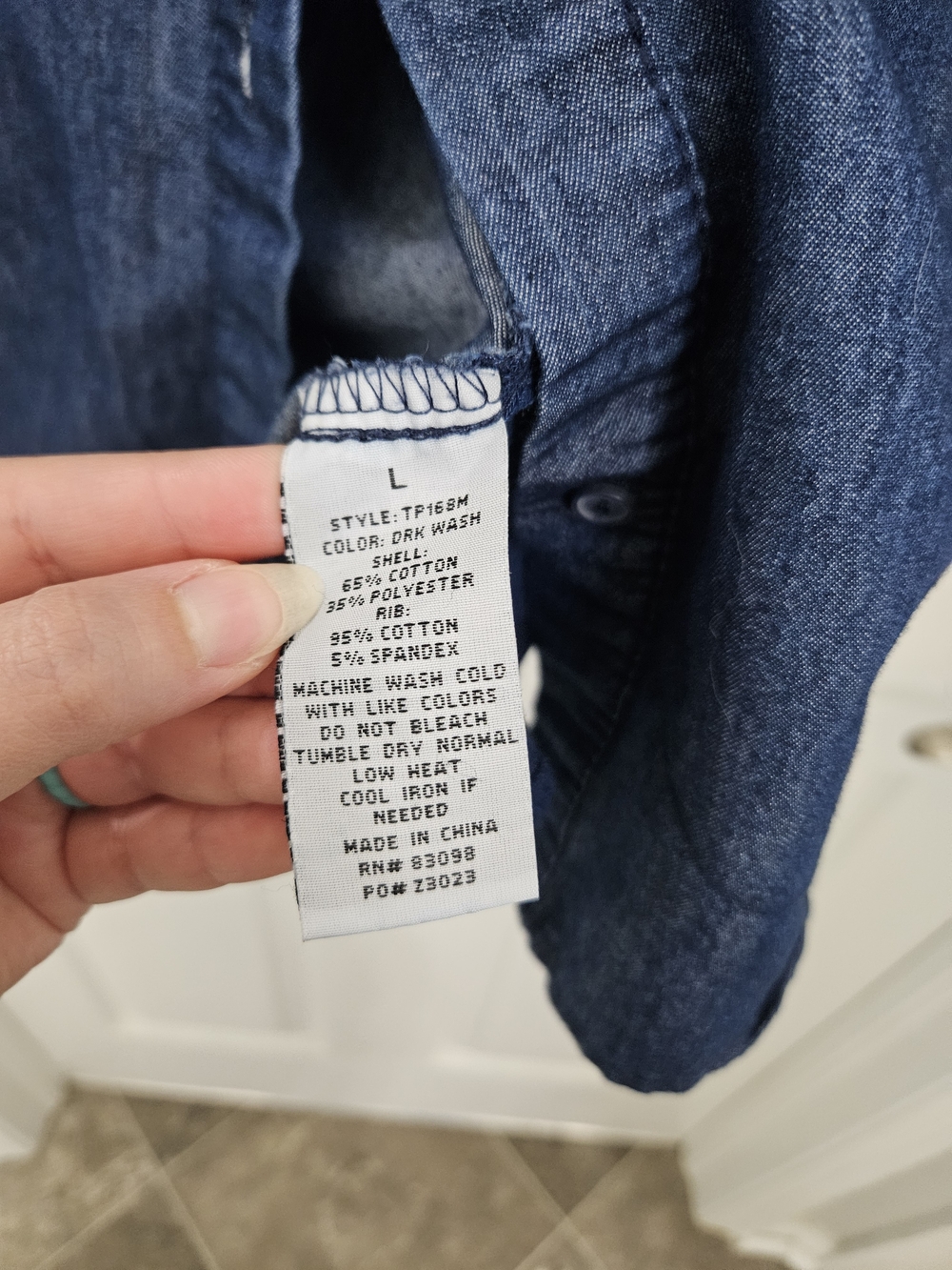 Cavalini Denim Button-Up Shirt with Roll-Tab Sleeves - Blue size large - Picture 4 of 9